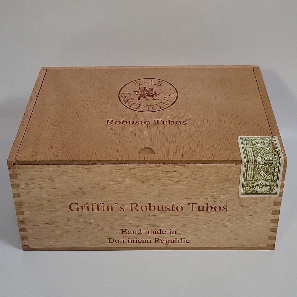 The Griffin's Robusto Tubos Empty Wood Cigar Box